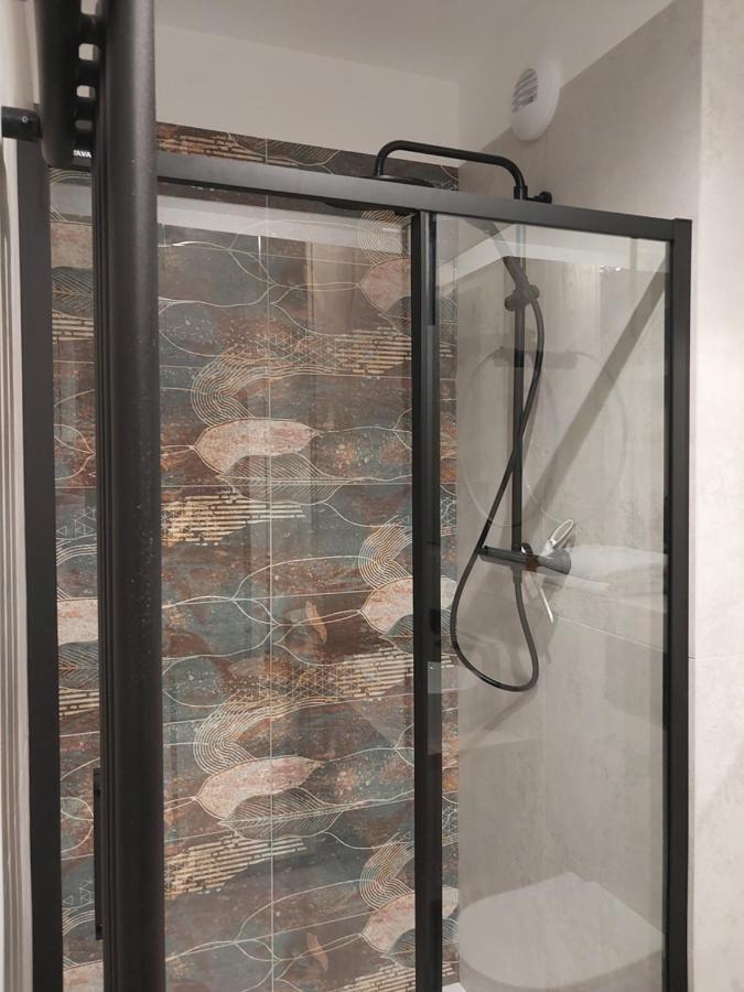 Fuzja Ana - Bezplatny Garaz - Klimatyzacja - Dostep Na Kod - Fv Apartmán Lodž
